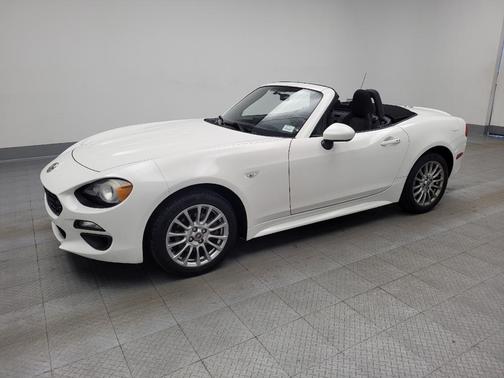 2017 FIAT 124 Spider Base