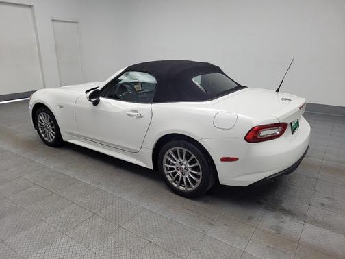 2017 FIAT 124 Spider Base