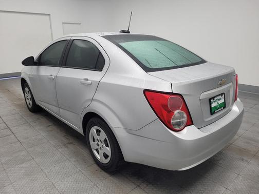 Silver Ice Metallic 2015 Chevrolet Sonic LS