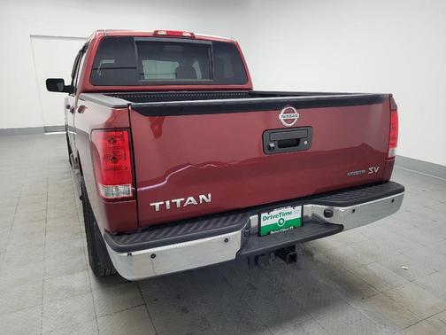 2014 Nissan Titan SV