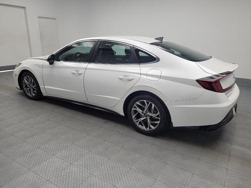 2022 Hyundai SONATA SEL