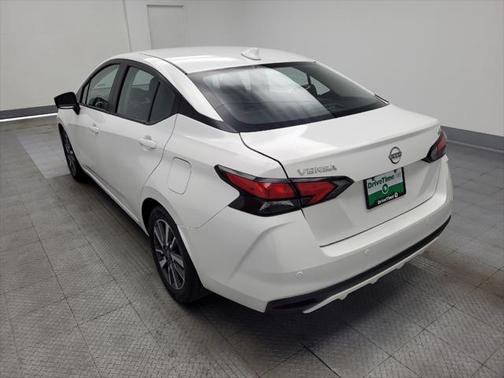 2024 Nissan Versa 1.6 SV