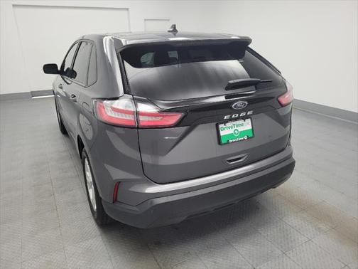 2021 Ford Edge SE