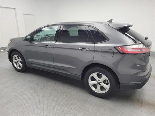2021 Ford Edge SE