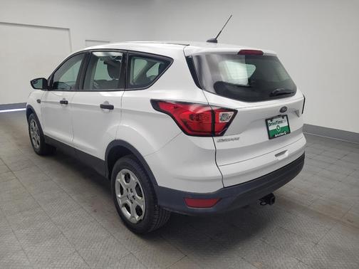 Oxford White 2019 Ford Escape S