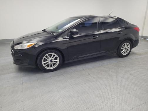 Shadow Black 2018 Ford Focus SE