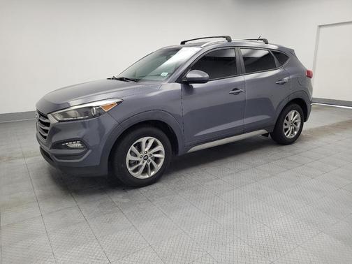 Coliseum Gray 2017 Hyundai TUCSON SE