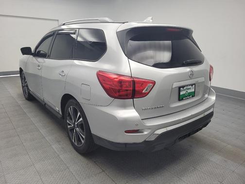 2020 Nissan Pathfinder Platinum 2WD