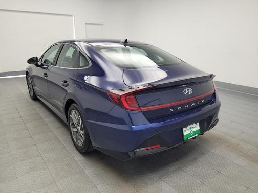2022 Hyundai SONATA SEL