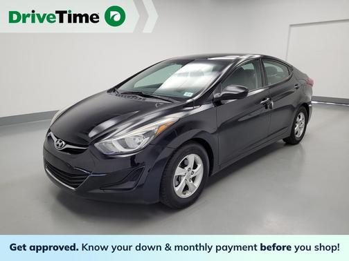 Photo 1 of 32 of 2015 Hyundai Elantra SE