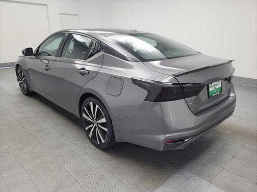 2021 Nissan Altima SR FWD