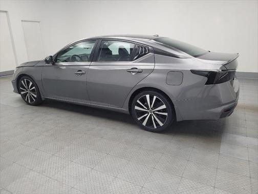 2021 Nissan Altima SR FWD