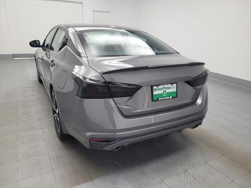 2021 Nissan Altima SR FWD