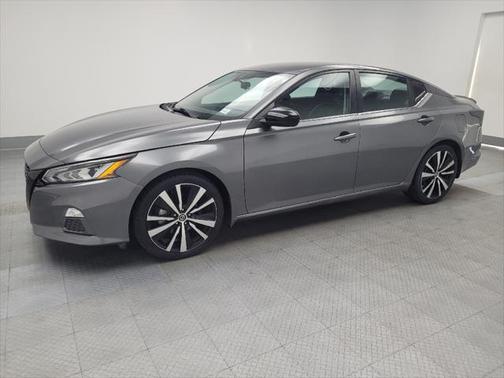 2021 Nissan Altima SR FWD