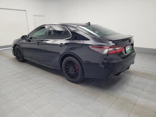 Midnight Black Metallic 2022 Toyota Camry SE