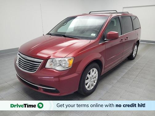 2016 Chrysler Town & Country LX