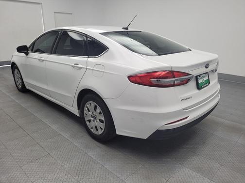 2019 Ford Fusion S