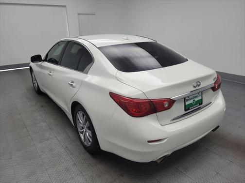 2015 INFINITI Q50 Base
