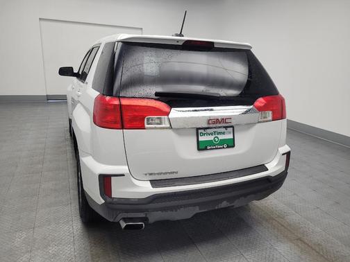 White 2017 GMC Terrain SLE-1