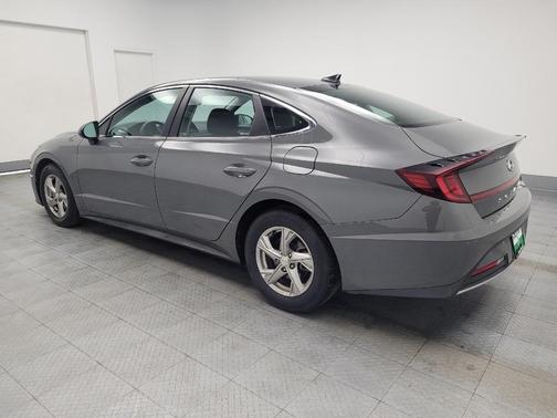 2022 Hyundai SONATA SE