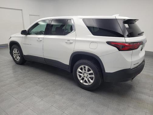 Summit White 2022 Chevrolet Traverse LS