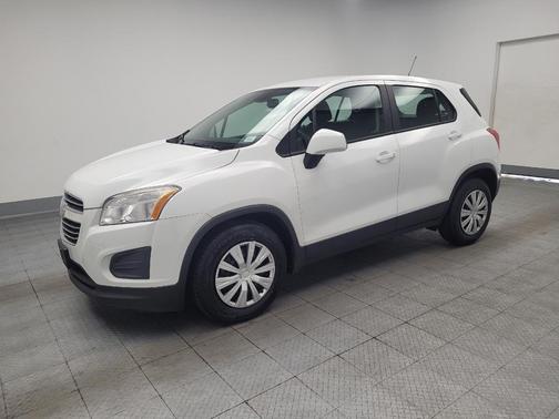 Summit White 2016 Chevrolet Trax LS