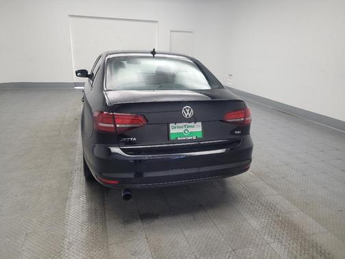 Black Uni 2016 Volkswagen Jetta 1.8T Sport