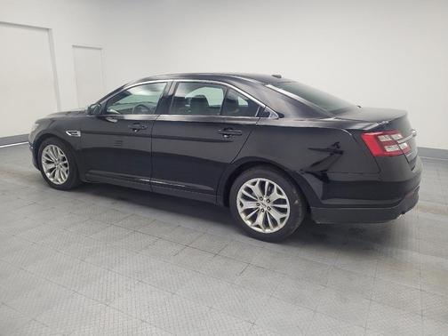 2018 Ford Taurus Limited