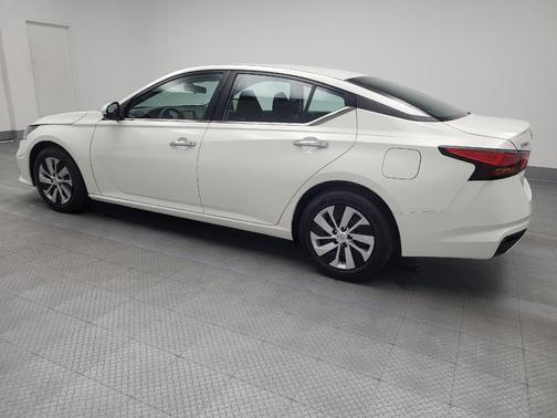 2022 Nissan Altima S FWD