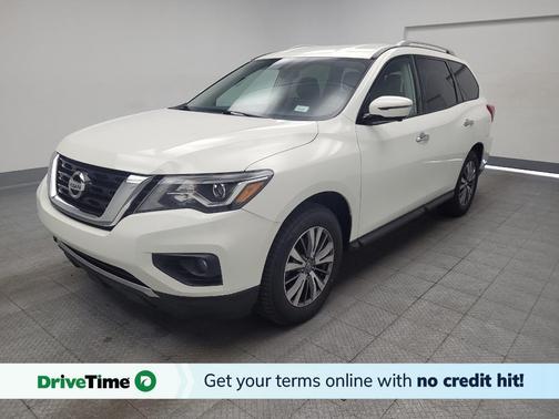 White 2019 Nissan Pathfinder SL