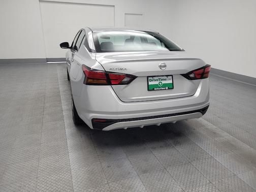 2022 Nissan Altima S FWD