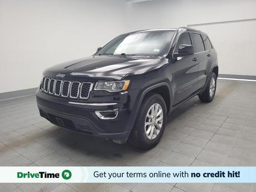 Diamond Black Crystal Pearlcoat 2021 Jeep Grand Cherokee Laredo