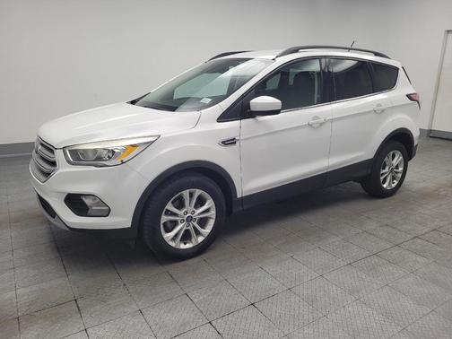 Oxford White 2018 Ford Escape SEL
