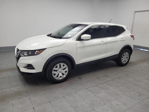 Glacier White 2020 Nissan Rogue Sport S