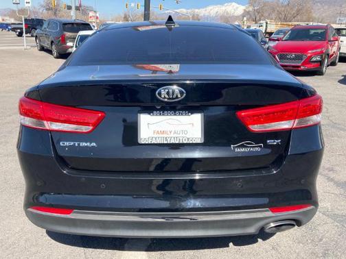 Photo 5 of 32 of 2018 Kia Optima EX