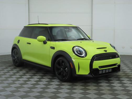 2023 MINI Hardtop Cooper S