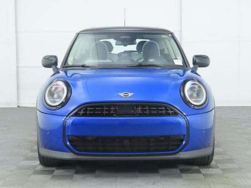 2025 MINI Hardtop Cooper
