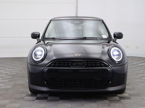 2025 MINI Hardtop Cooper