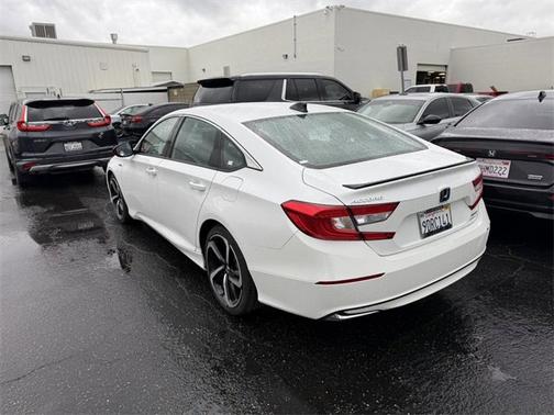 2022 Honda Accord Hybrid 