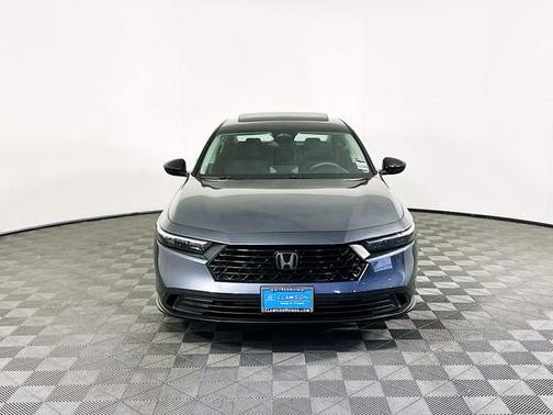 Meteorite Gray Metallic 2025 Honda Accord