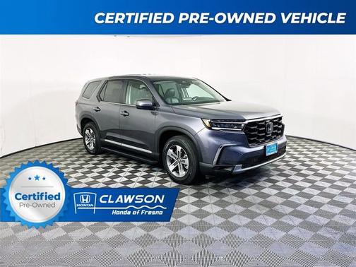 Modern Steel Metallic 2024 Honda Pilot