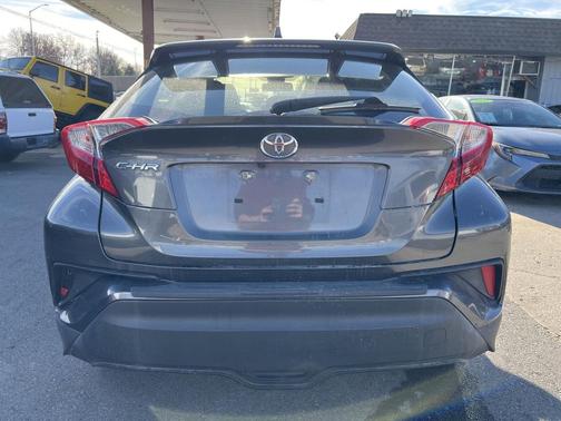 2019 Toyota C-HR LE