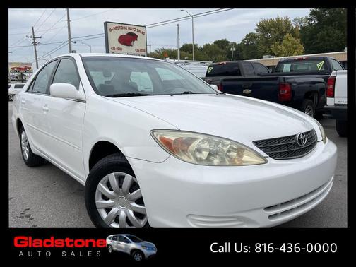 2004 Toyota Camry LE