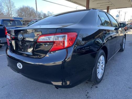 2013 Toyota Camry LE