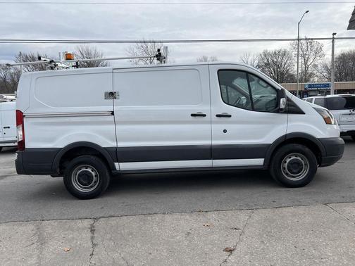 2016 Ford Transit-250 Base
