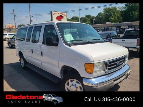 2007 Ford E350 Super Duty XL Wagon