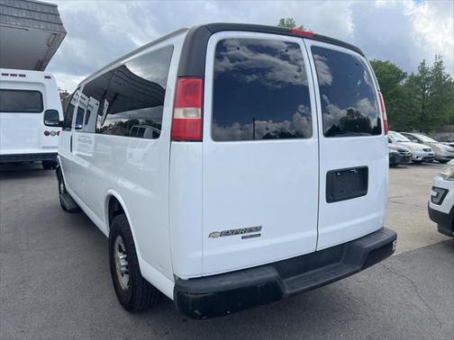 2013 Chevrolet Express 2500 LS