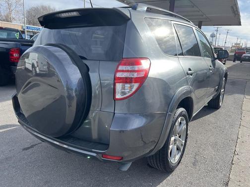 2010 Toyota RAV4 Sport