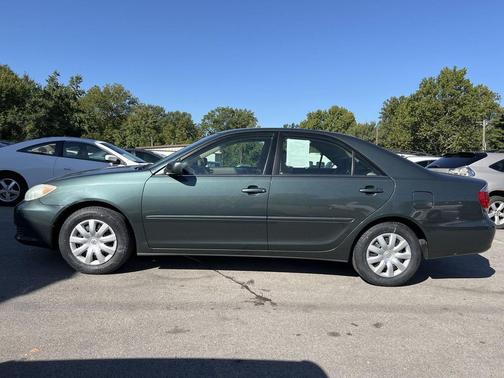 2006 Toyota Camry LE