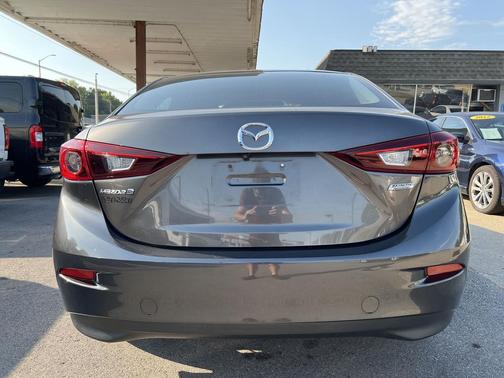 2017 Mazda Mazda3 Sport